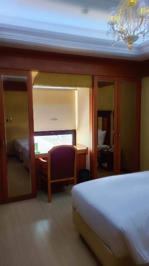 Charis Hotel Incheon Bagian luar foto