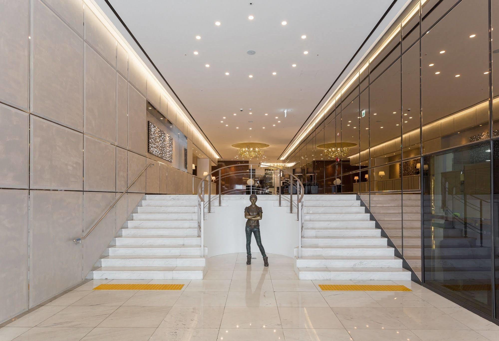 Charis Hotel Incheon Bagian luar foto