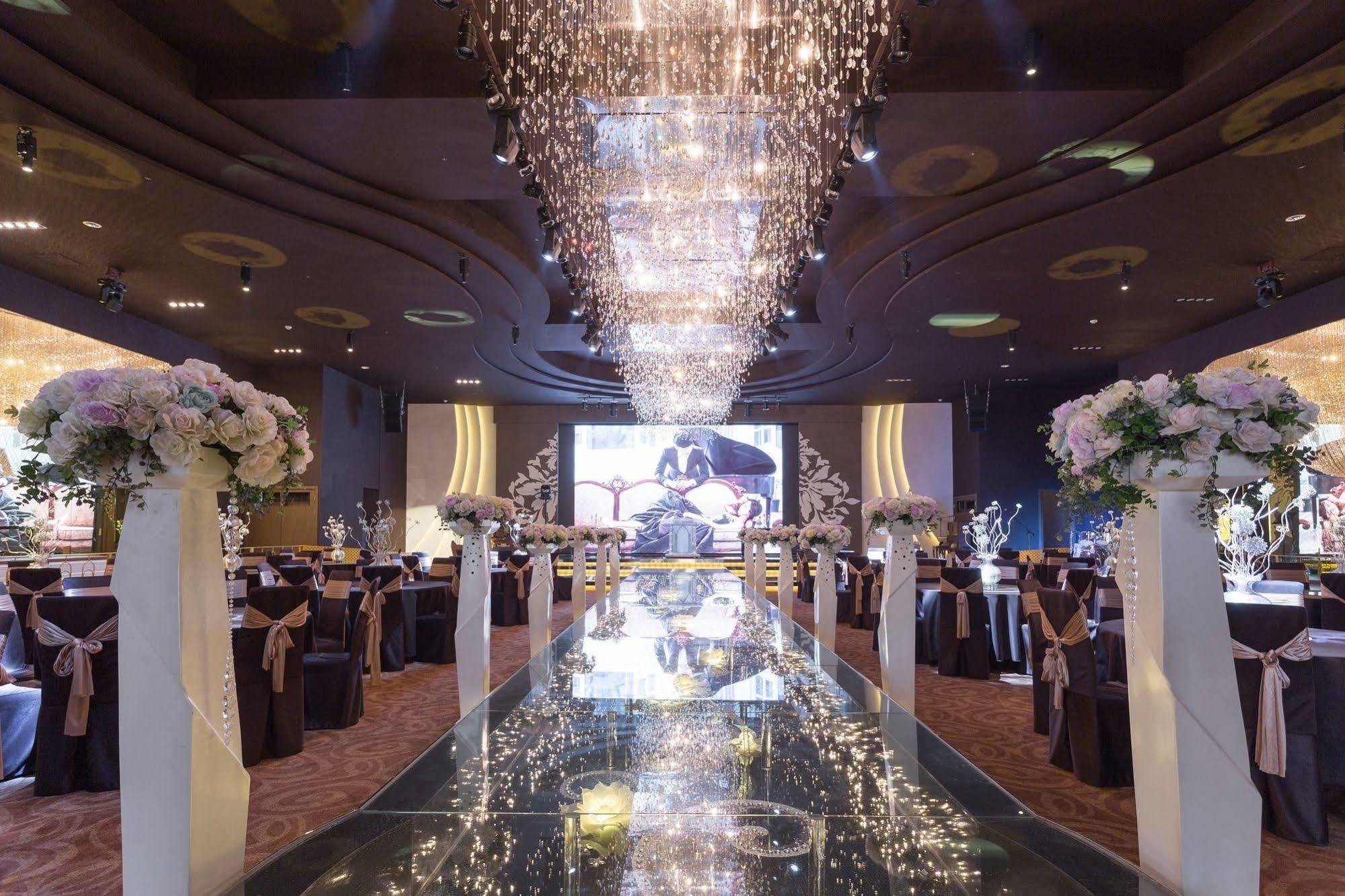 Charis Hotel Incheon Bagian luar foto