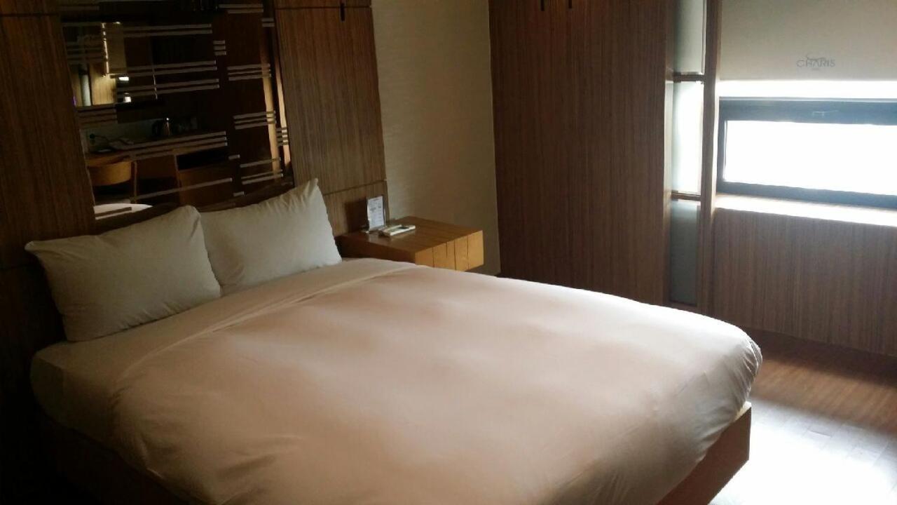 Charis Hotel Incheon Bagian luar foto